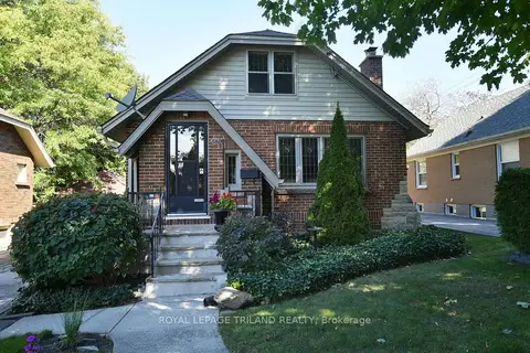 580 St James Street