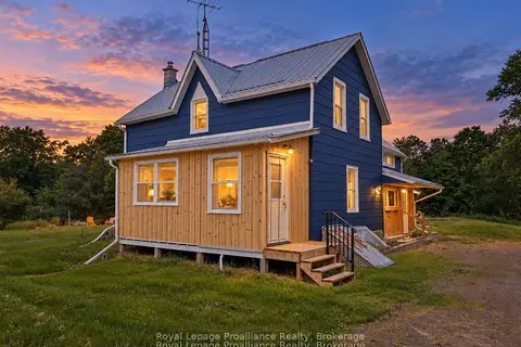 369 5th Concession Rd S Road