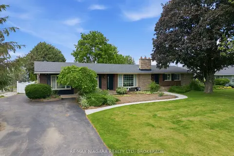 1042 Lakeshore Road W