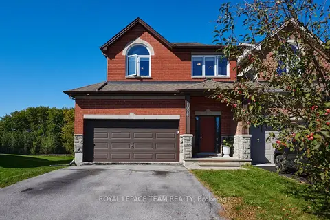 1076 Northgraves Crescent