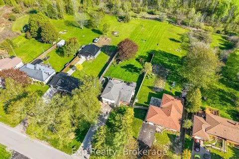 1175 Lakeshore Road