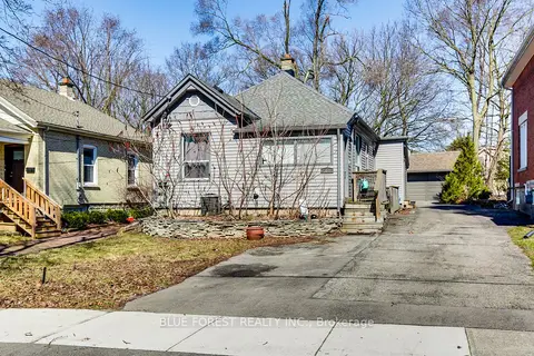 17 McDonald Avenue