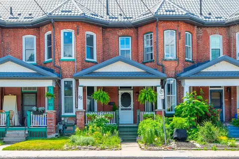 63 William Street N