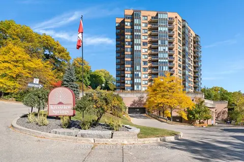 237 King Street W