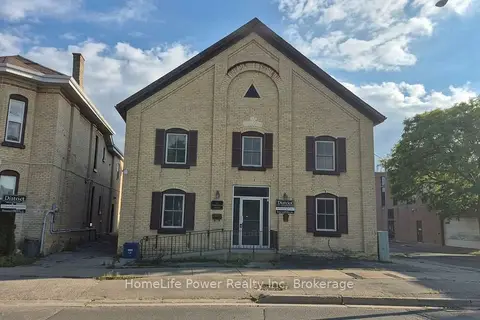 35 Wellington Street 2U
