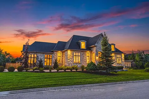 38 Visser Drive