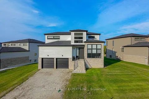 95 Goldie Court