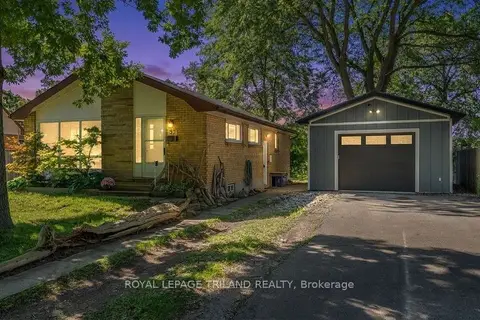 93 Manitoulin Drive