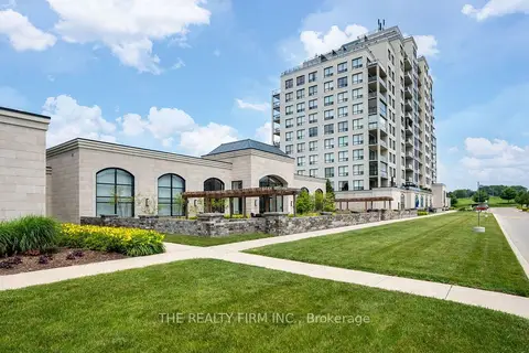 240 Villagewalk Boulevard 1303
