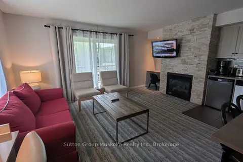 54-203 Deerhurst Drive 54-203