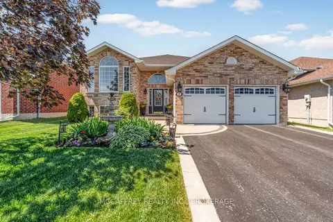 9 Hartwood Crescent