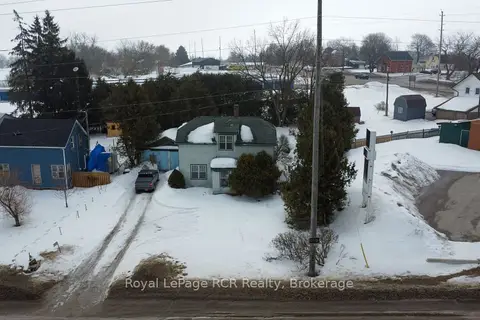 8005 Wellington County  RD 109 Road