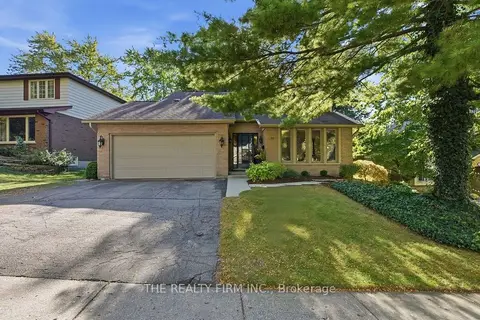11 SOMERSET Crescent