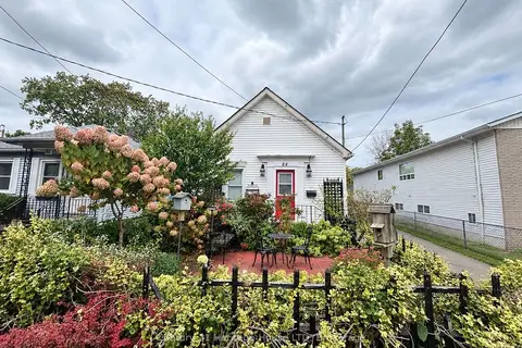 84 Rykert Street