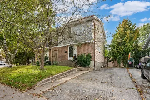 42 Wycliffe Crescent
