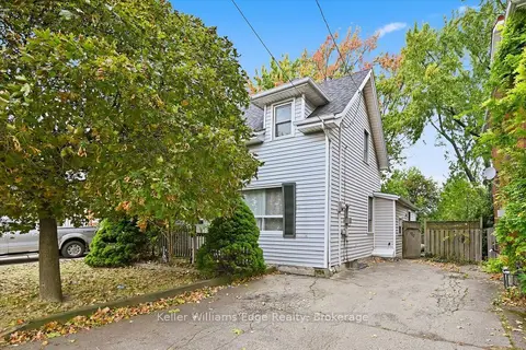 24 Brucedale Avenue W