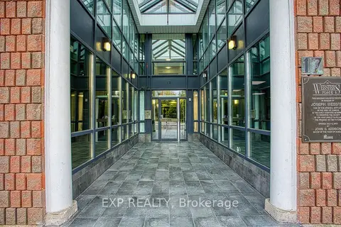 17 King Street E 502
