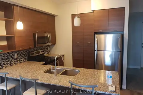 318 Spruce Street 1405