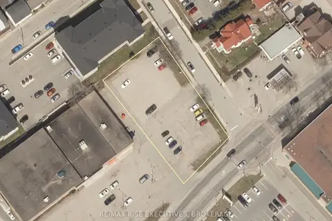 260 King Street W