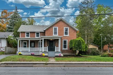 211 Bridge Street W