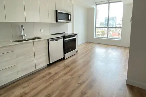 60 Frederick Street 808