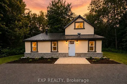 137 Old North Road S
