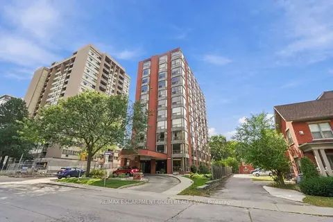 49 Robinson Street 601