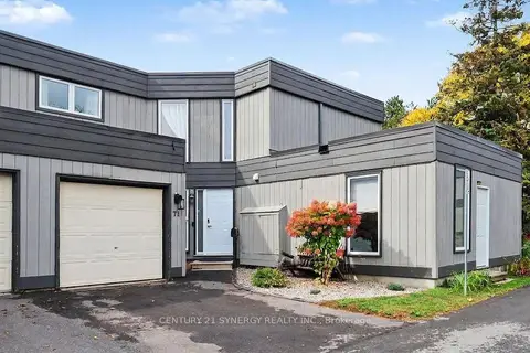 71 Compata Way