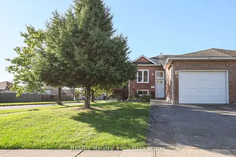 3 Jackson Court W