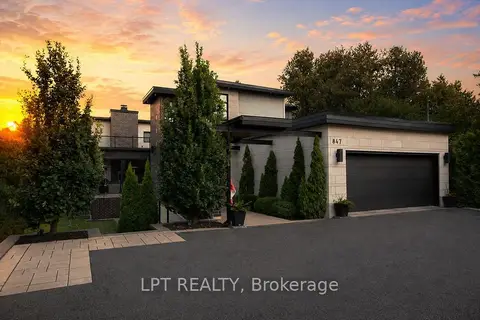 847 Walkley Road