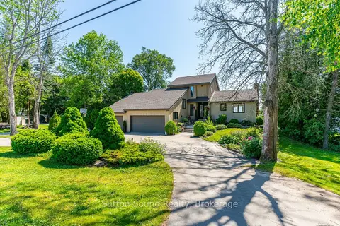 427 Balmy Beach Road