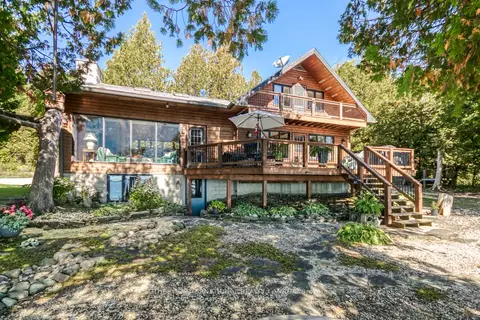 125 Lakeshore Road