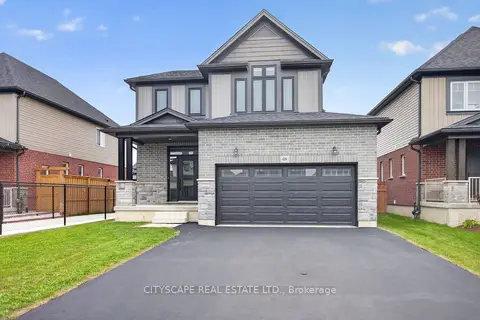 68 Davidson Drive W