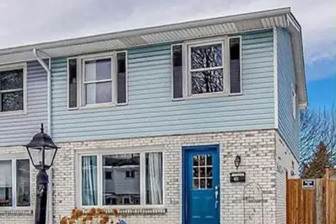 122 TOULON Crescent