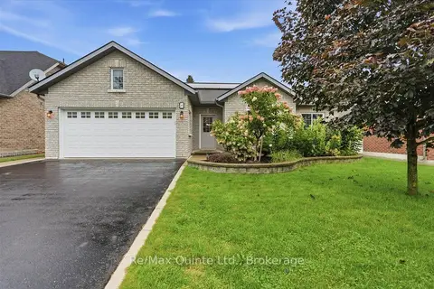 4 Forest Drive