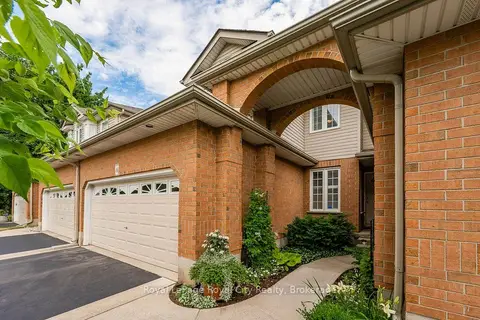 784 Gordon Street 16