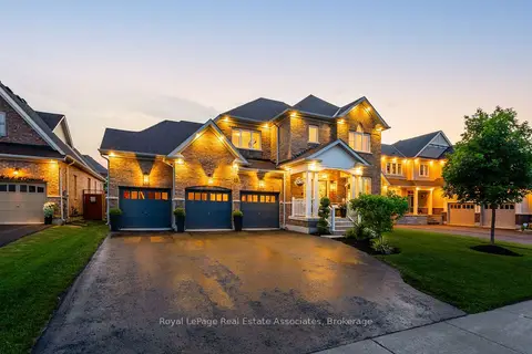 17 Mitchell Mitchell Crescent