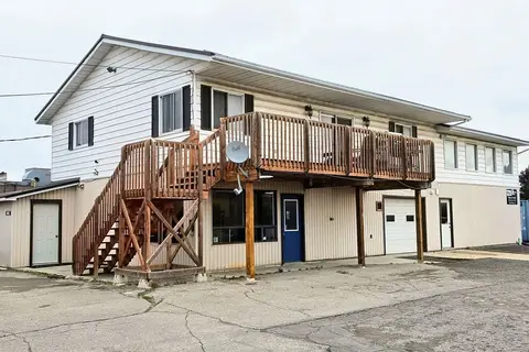 1024 Division Street 2