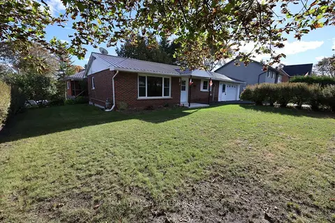 161 River Street E