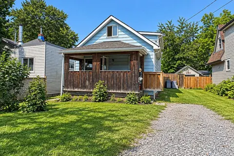 17 Patricia Avenue
