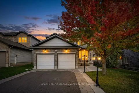 149 Topaze Crescent