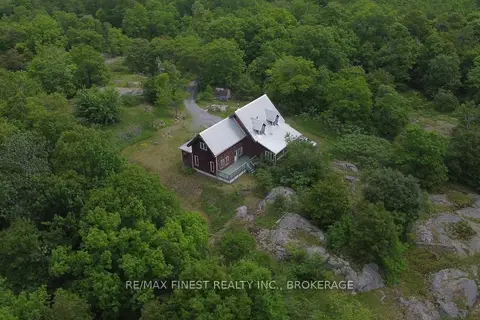 1146 Fourth Lake Road