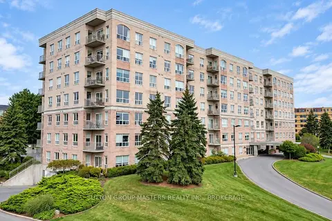 350 Wellington Street 101