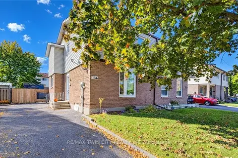 136 SEKURA Crescent