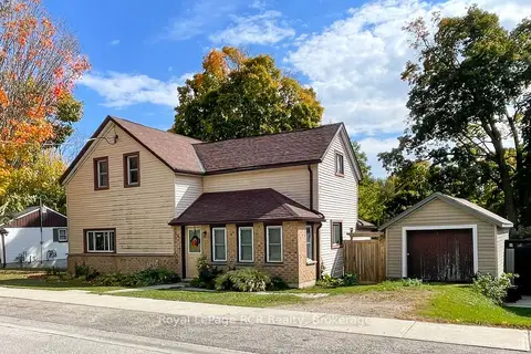 11 Gordon Street E