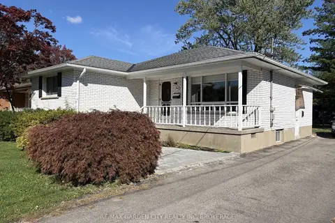 44 VALENCOURT Drive Lower