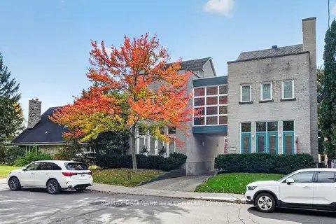 121 Mackay Street 2