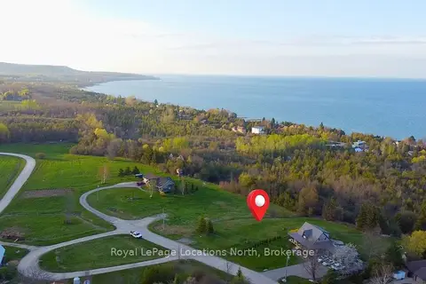 135 Scotia Drive