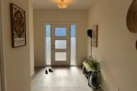 6 Painted Skimmer Place