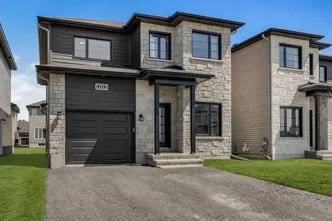1202 Montblanc Crescent